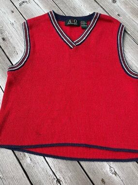 American Outpost red/navy varsity stripe lined knit sweater vest